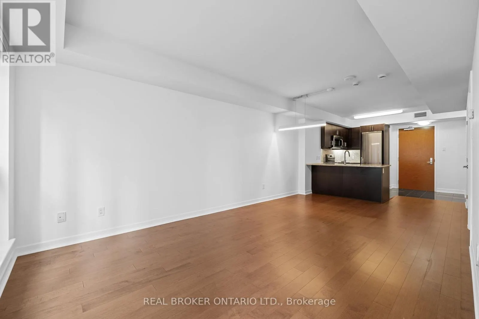 407 - 196 BESSERER STREET