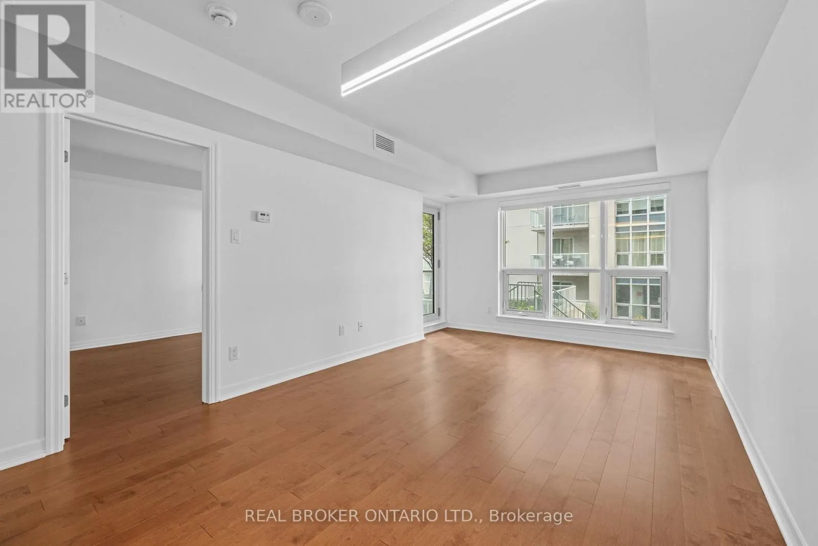 407 - 196 BESSERER STREET