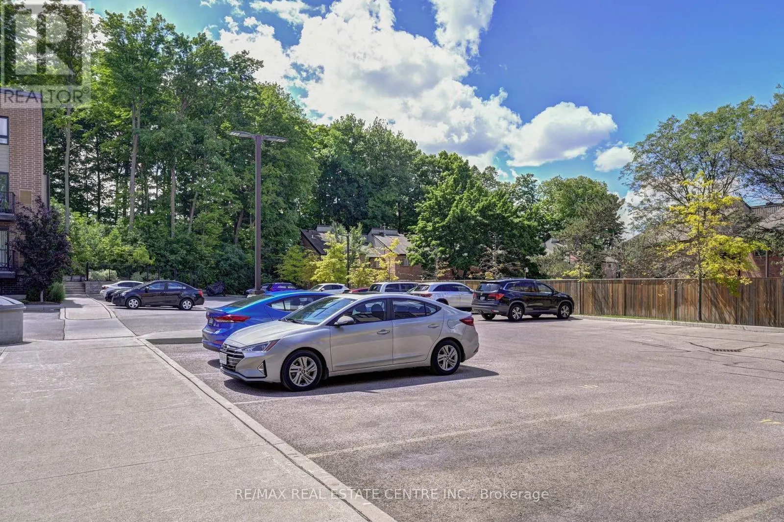 6 - 190 CENTURY HILL DRIVE