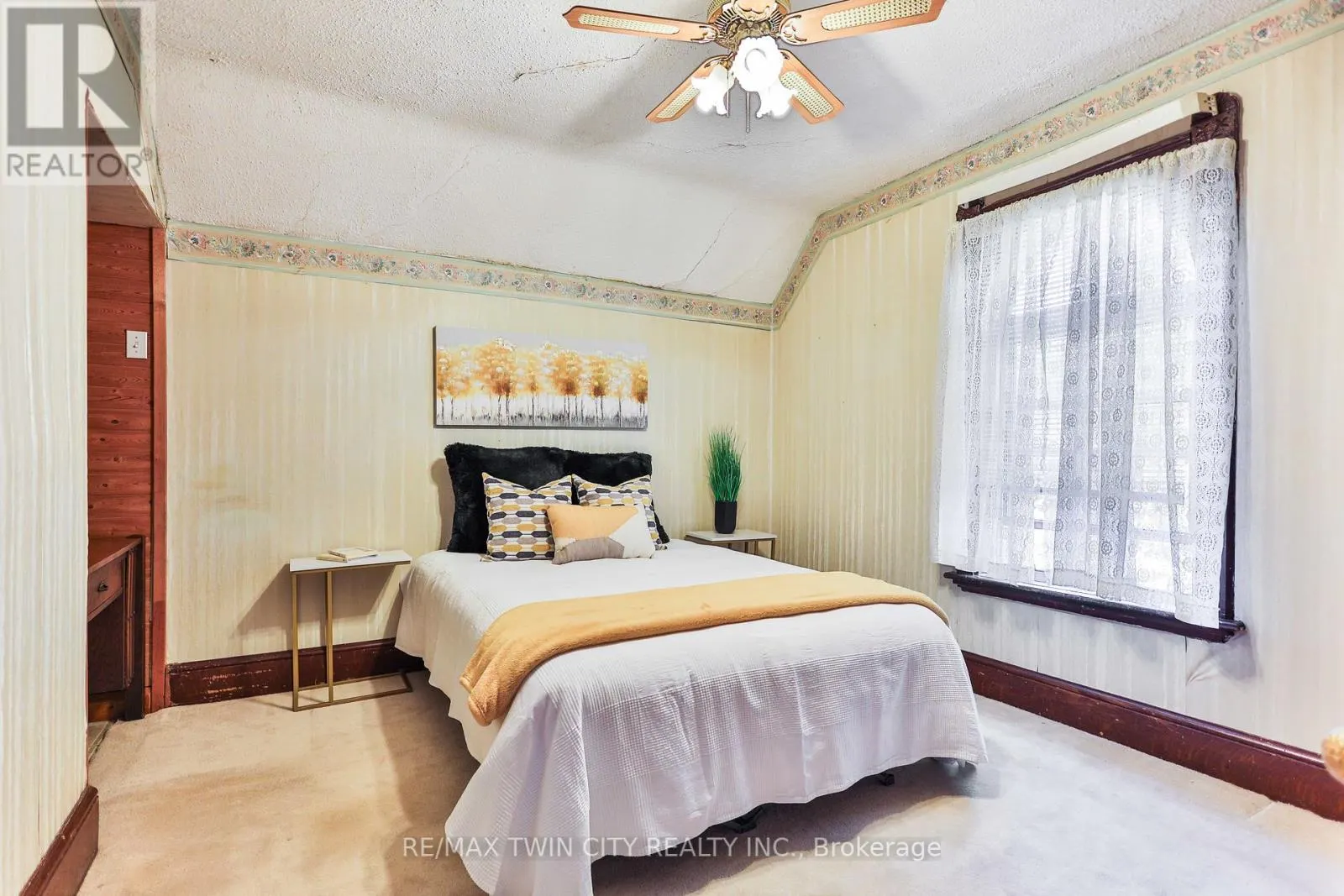 31 FAIR AVENUE