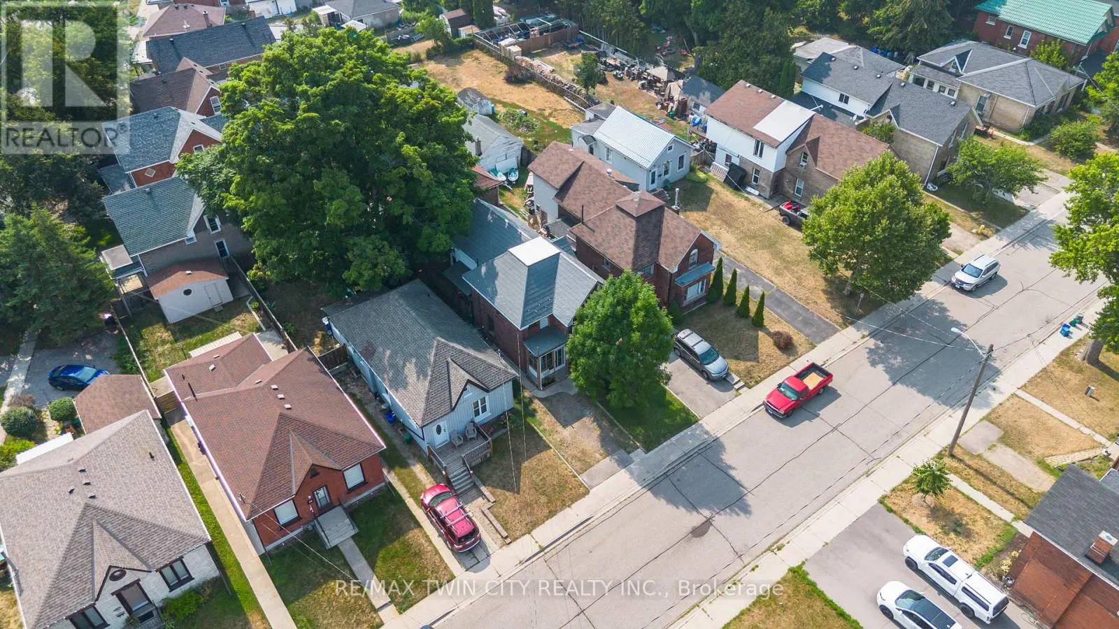 31 FAIR AVENUE