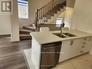 7 - 305 GARNER ROAD W