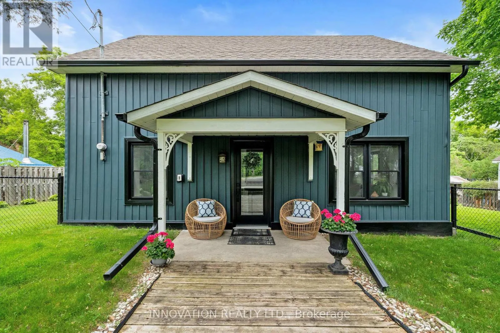 137 HILLIER STREET