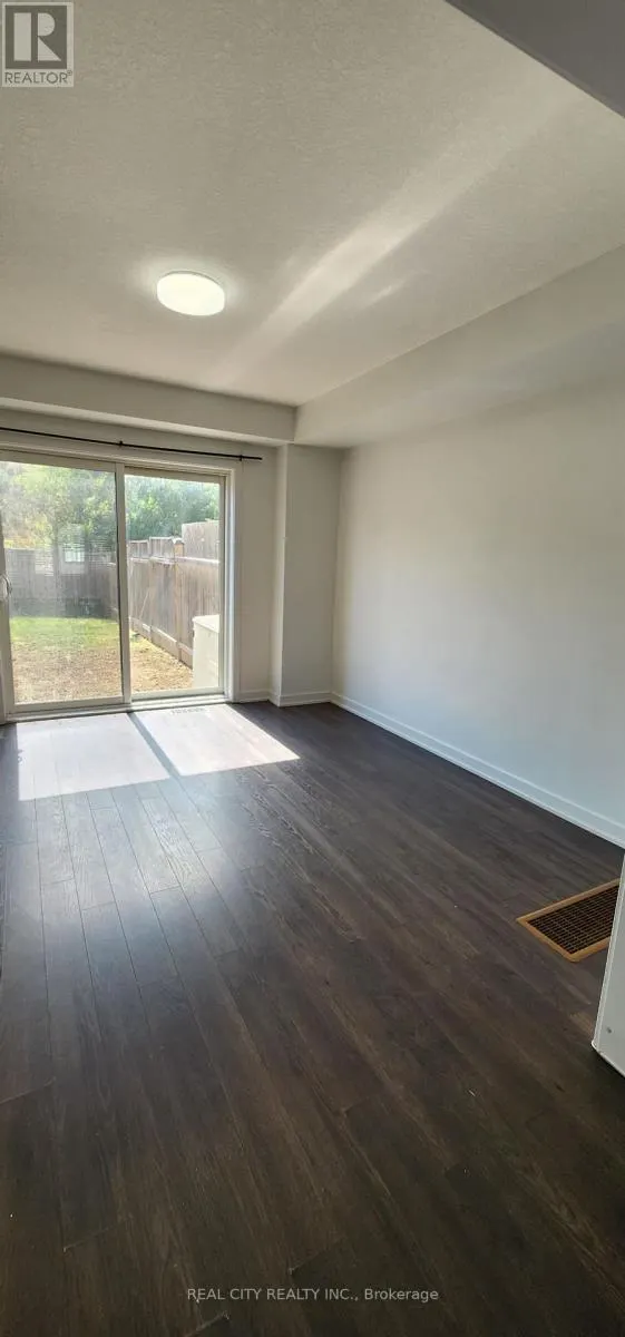 26 CRAFTER CRESCENT