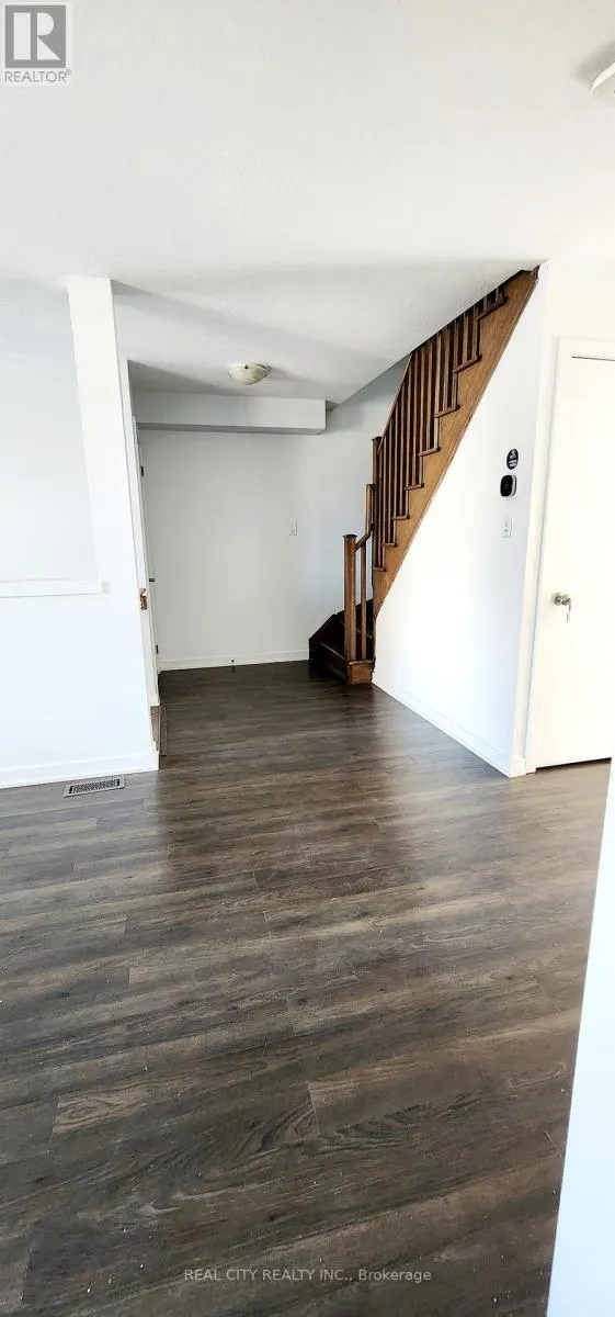 26 CRAFTER CRESCENT