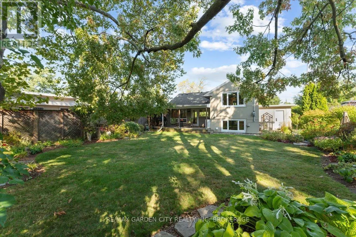 112 RIVERDALE DRIVE