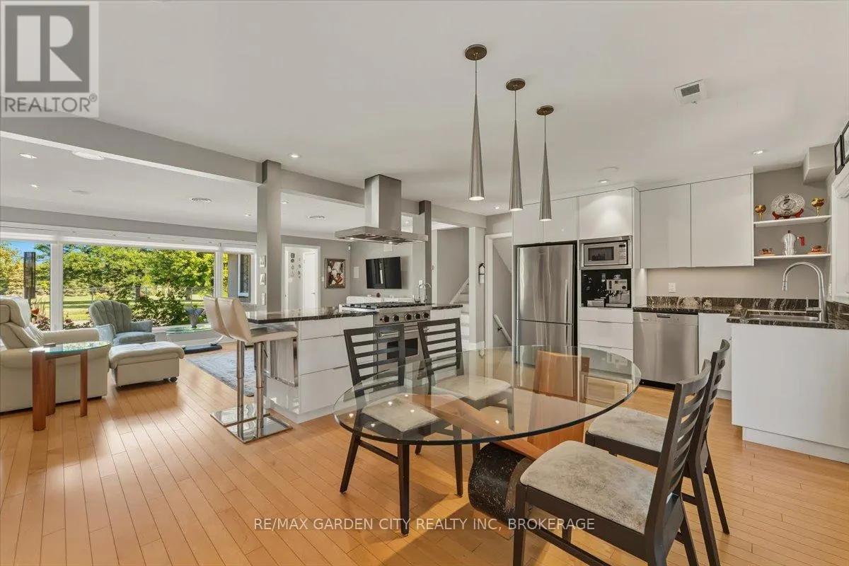 112 RIVERDALE DRIVE