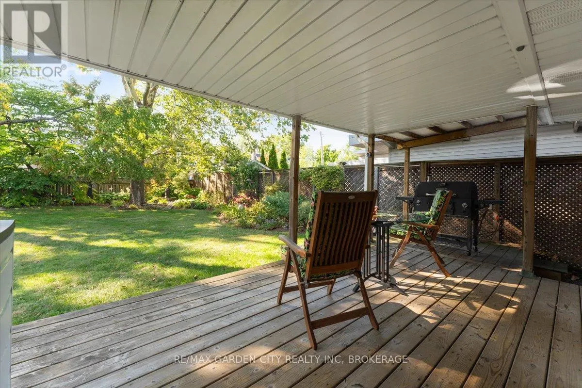 112 RIVERDALE DRIVE