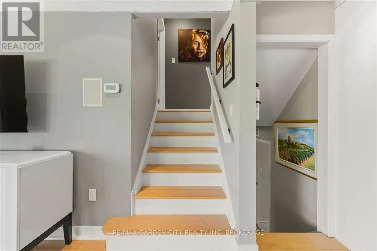 112 RIVERDALE DRIVE