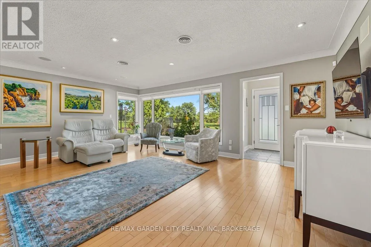 112 RIVERDALE DRIVE