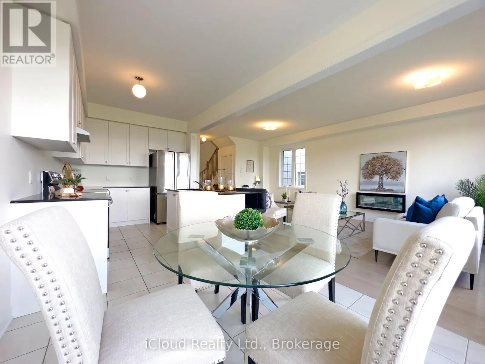 548 RED ELM DRIVE
