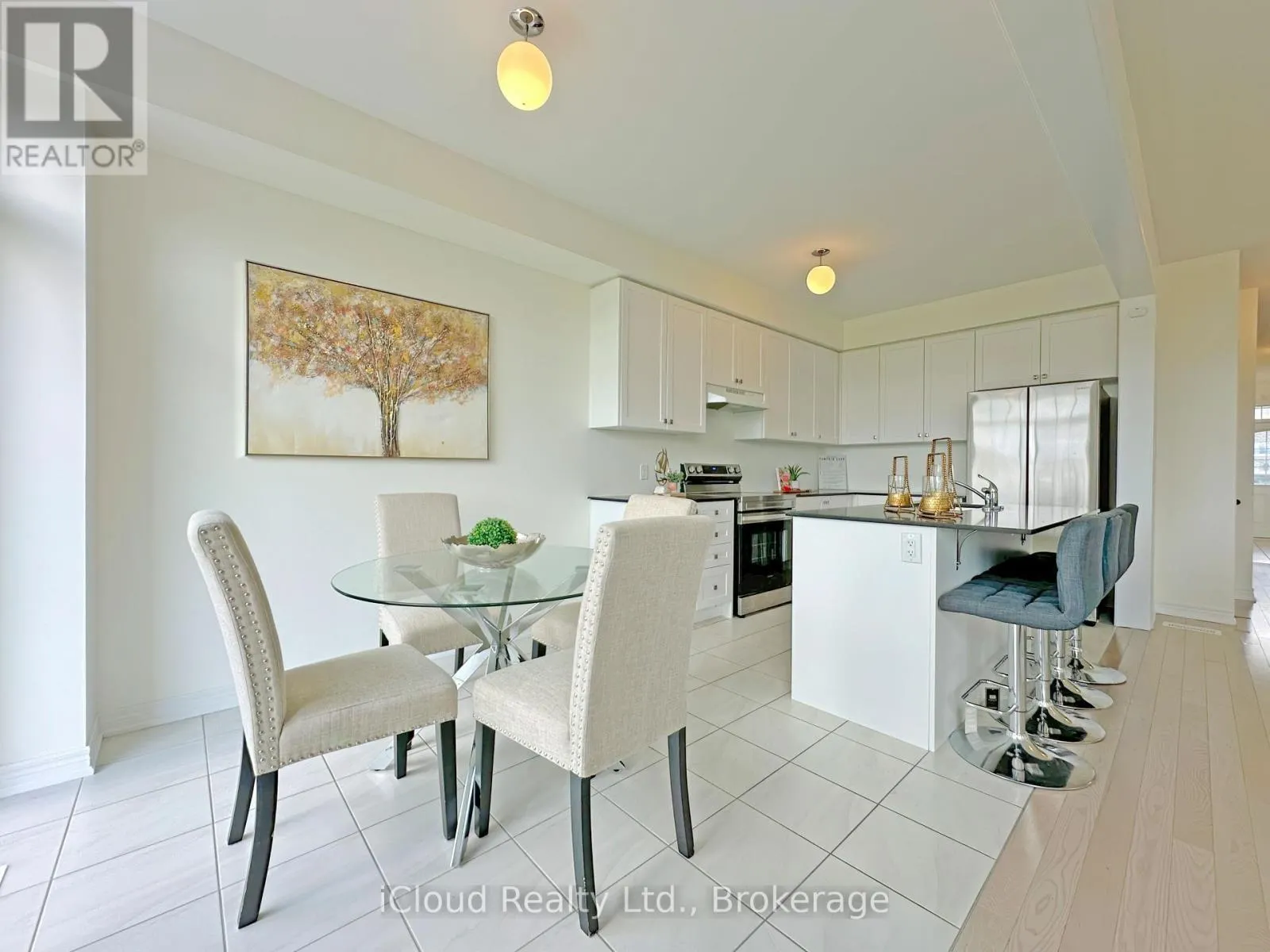 548 RED ELM DRIVE