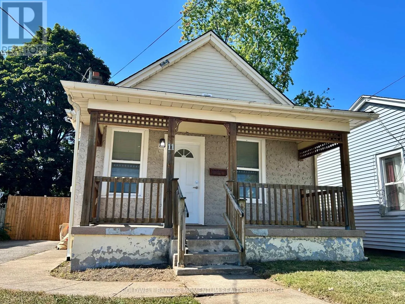 11 GREENLAW PLACE
