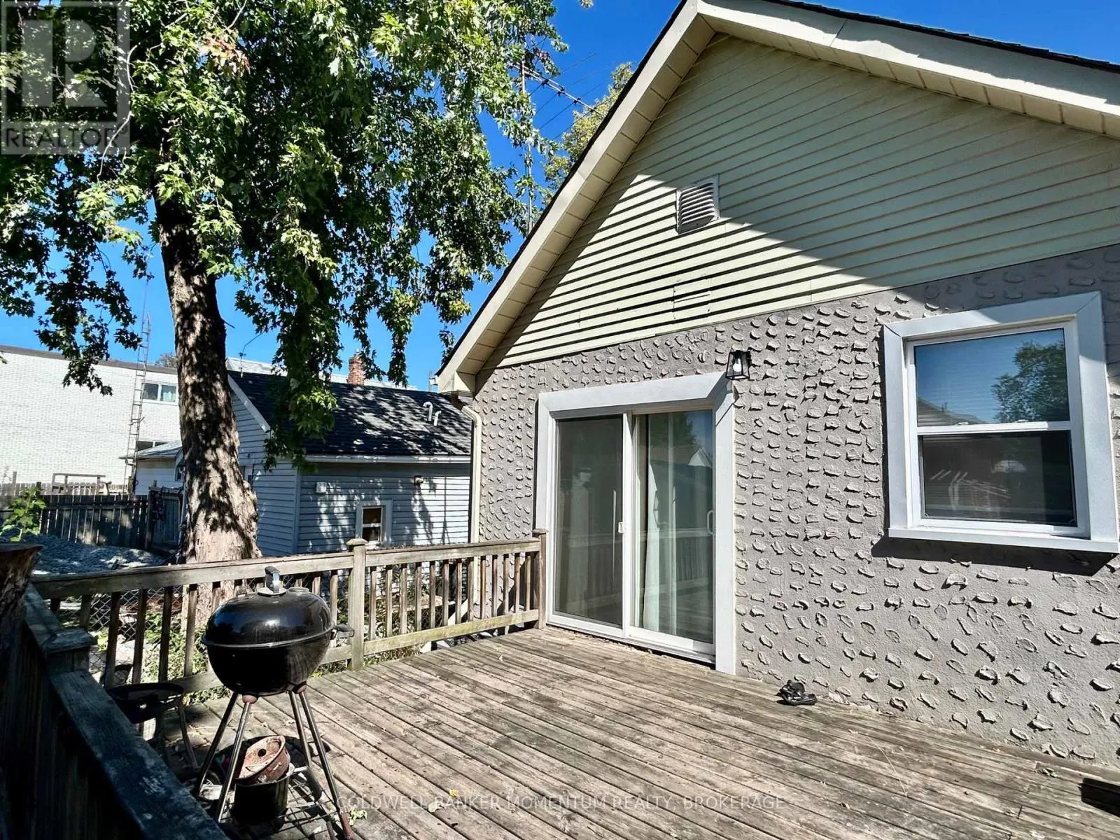 11 GREENLAW PLACE