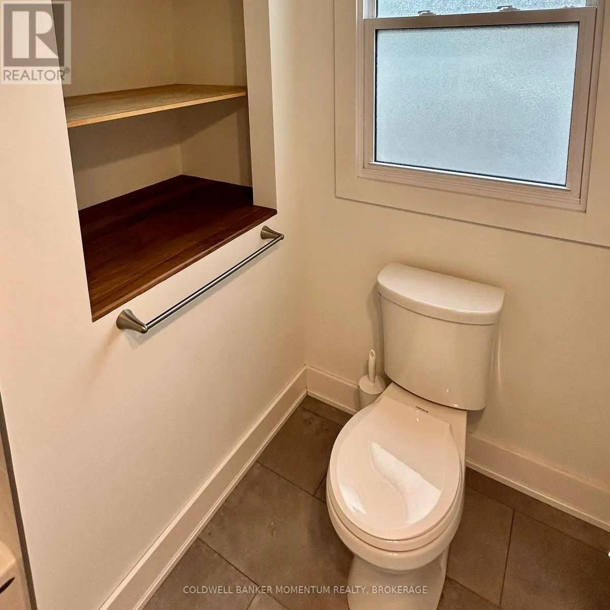 11 GREENLAW PLACE