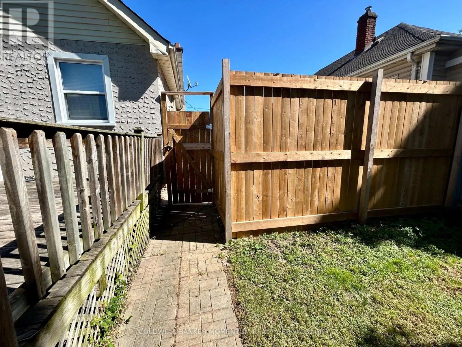 11 GREENLAW PLACE