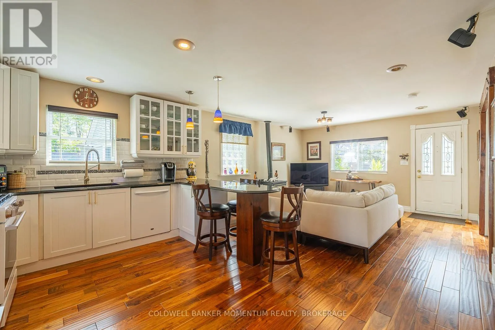 10560 WOODLAND DRIVE
