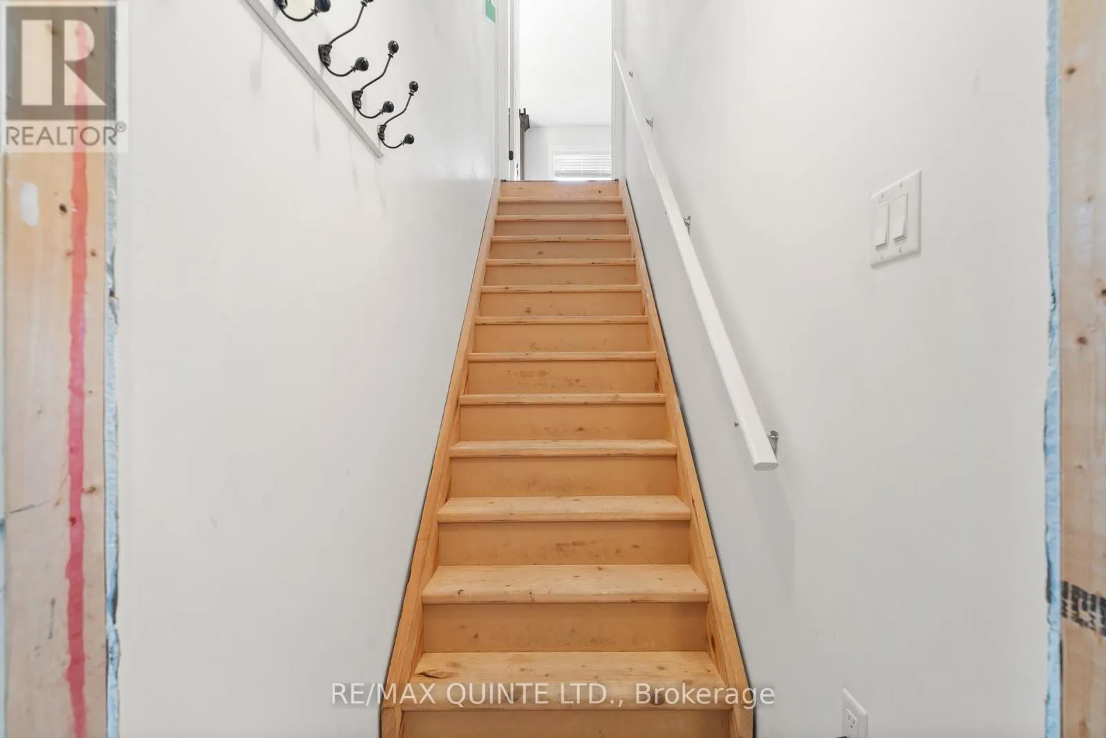 32 MAPLE AVENUE