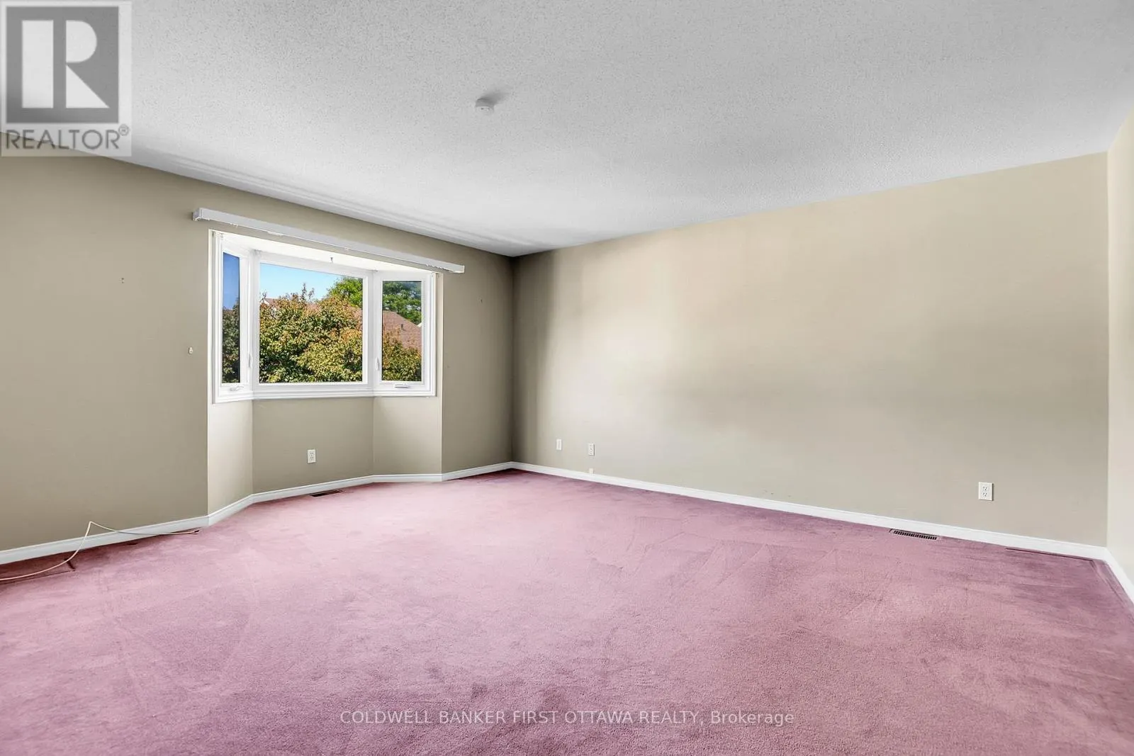 16 ANGUS DRIVE