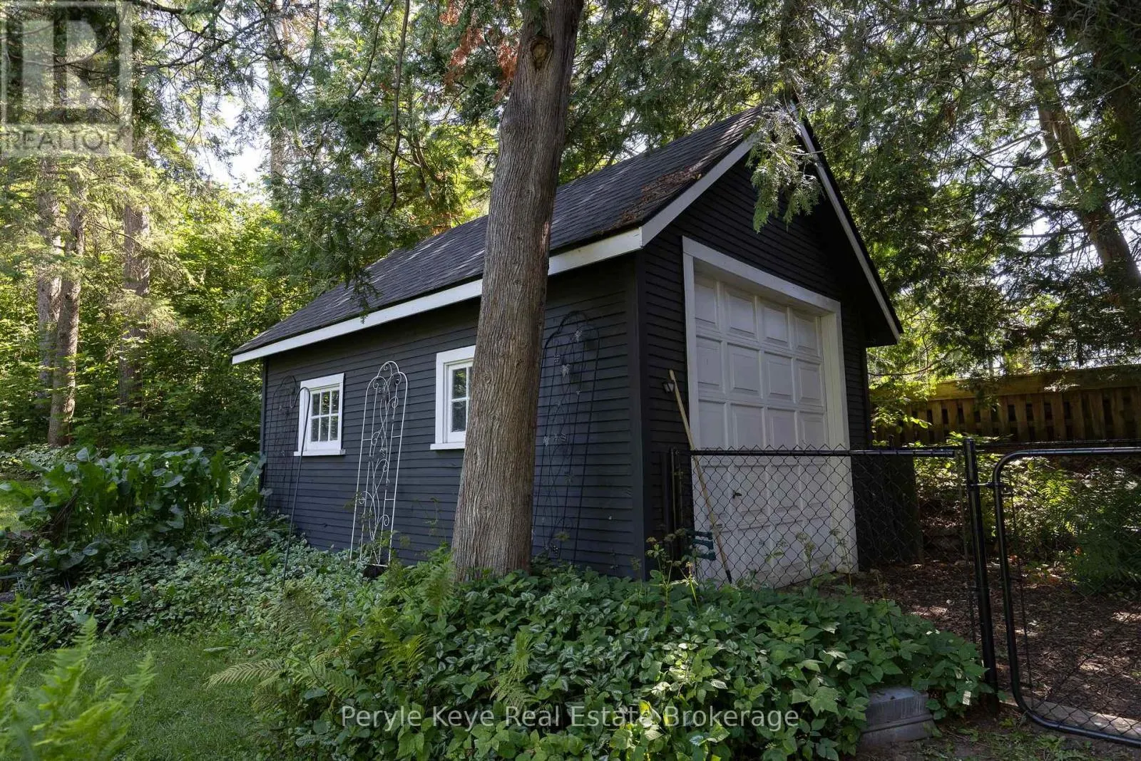 96 ONTARIO STREET