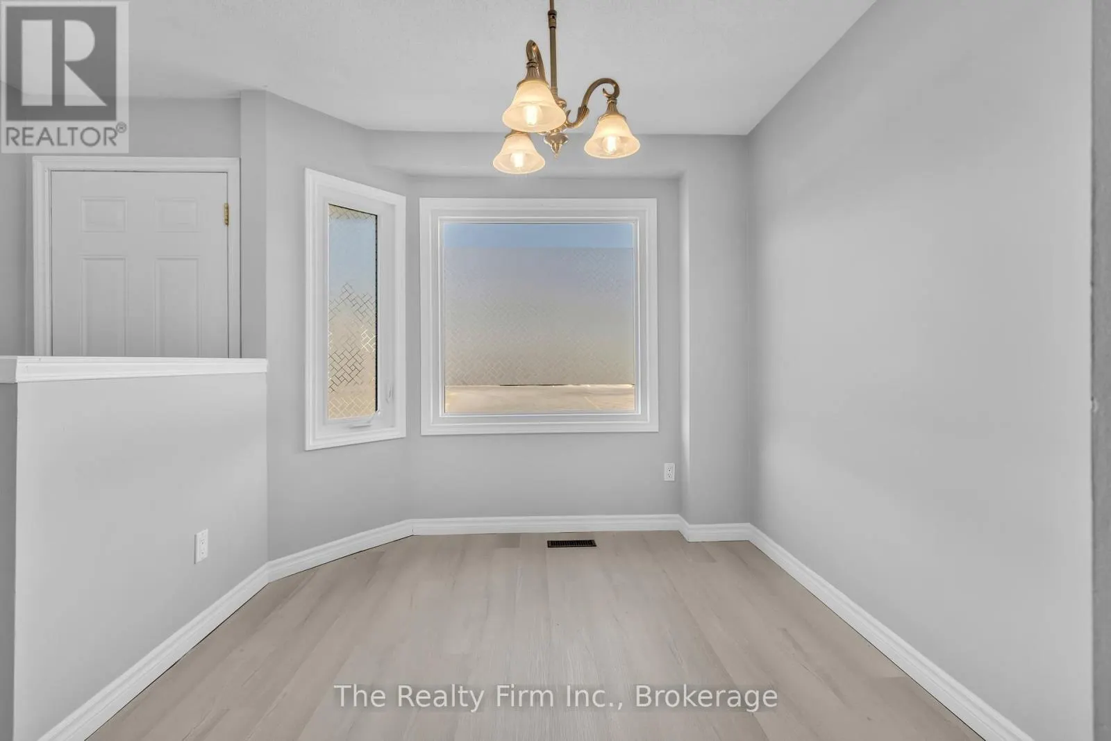 2 - 1135 NELLIS STREET, #2