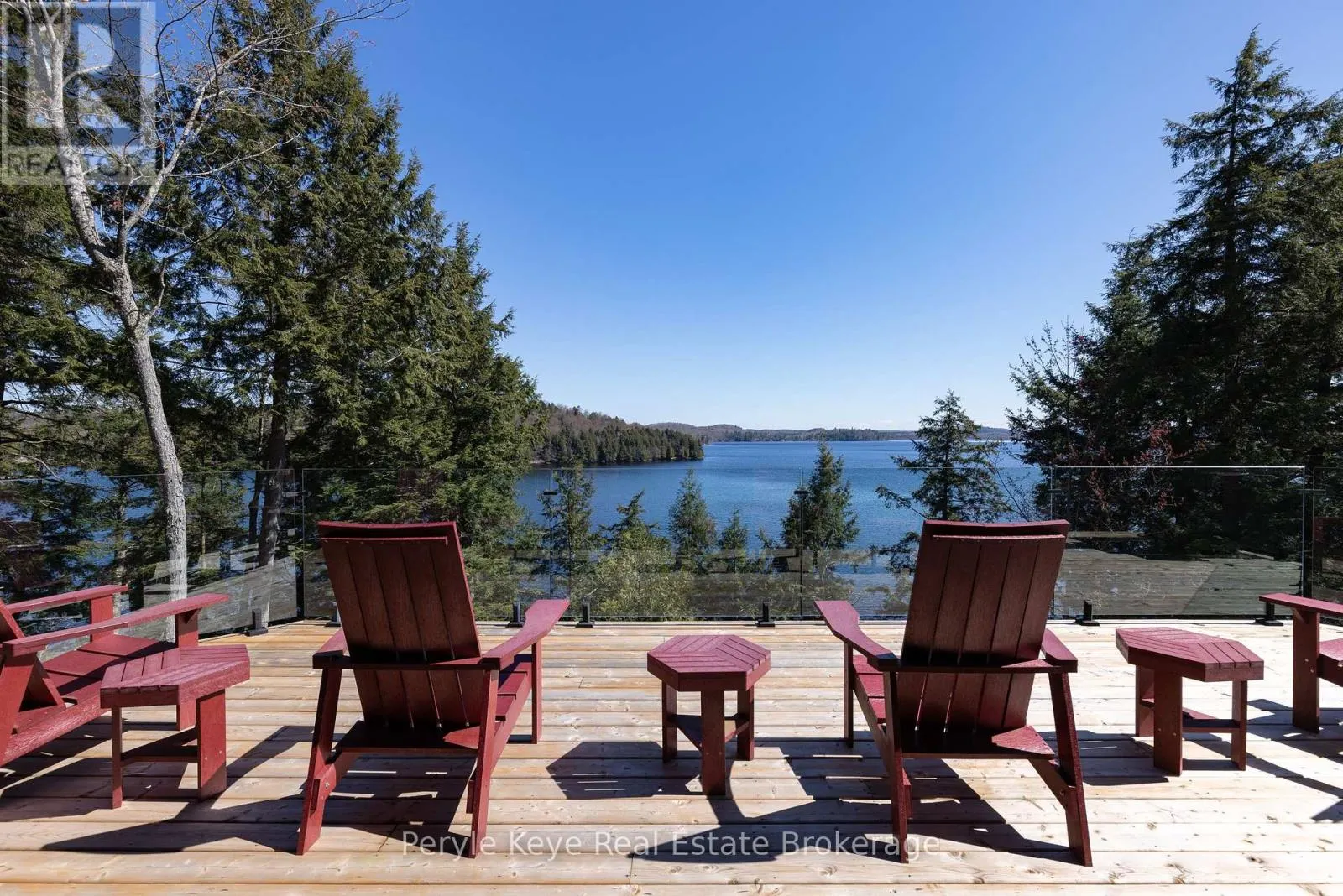 86 CLAREN CRESCENT