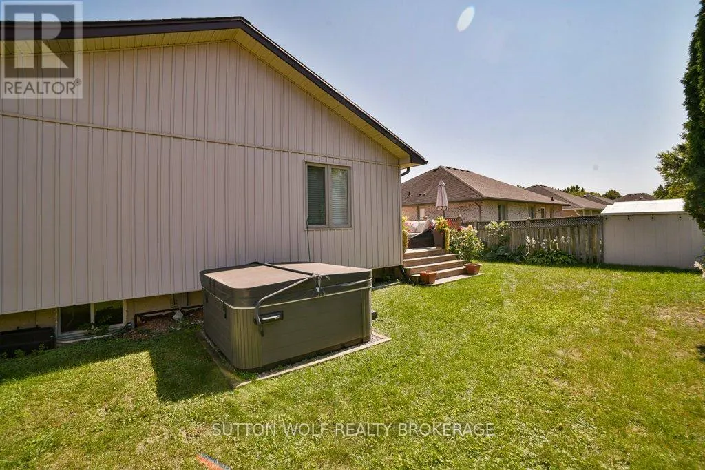 22 PITTAO PLACE