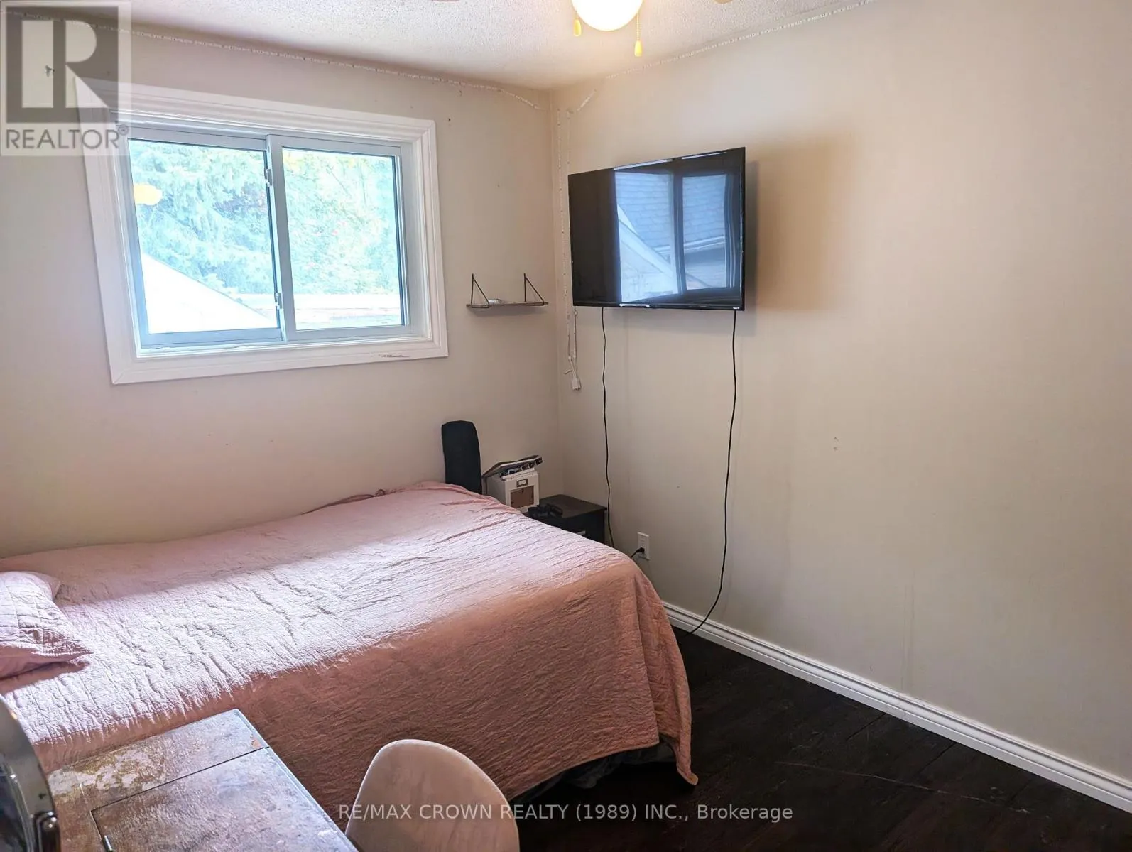 526 WALLACE ROAD