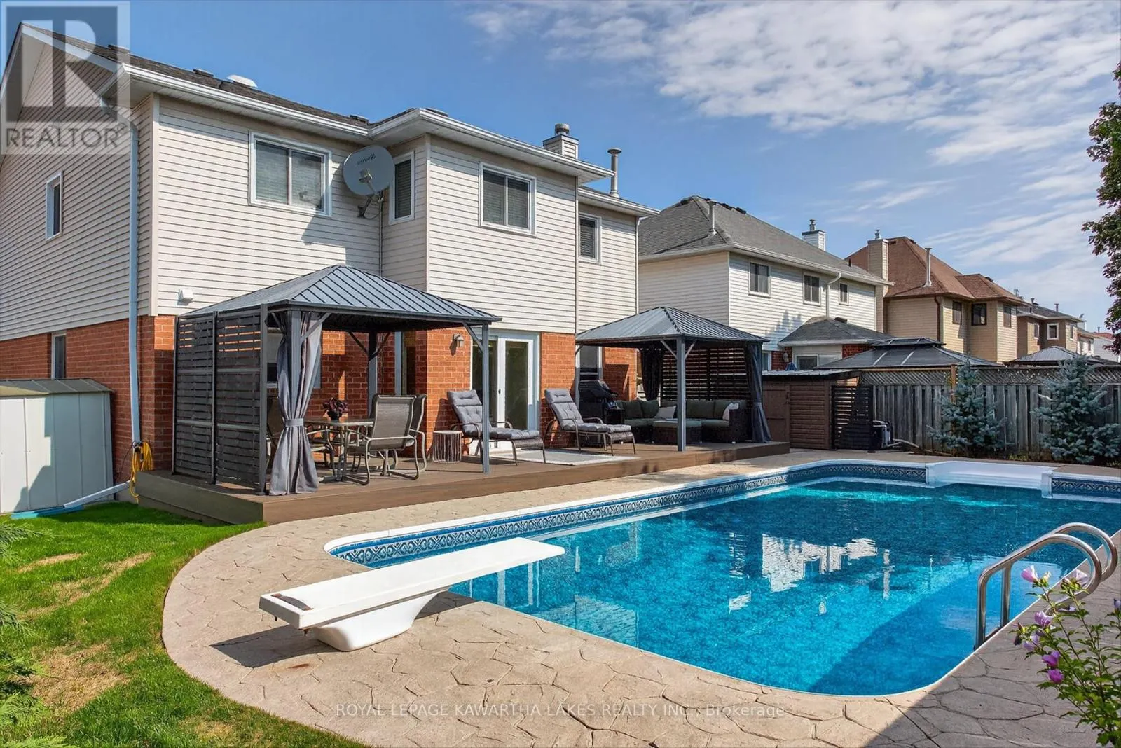 29 FLAVELLE CRESCENT