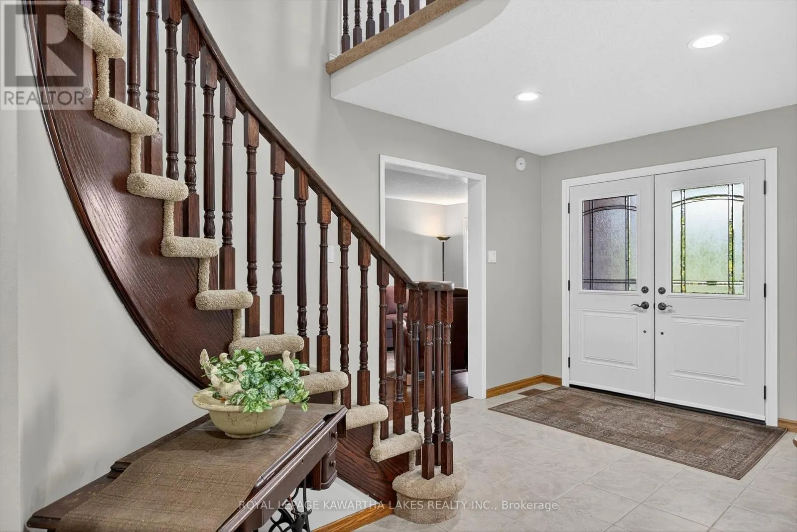 29 FLAVELLE CRESCENT