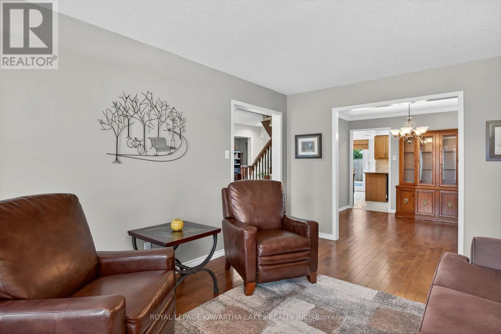 29 FLAVELLE CRESCENT