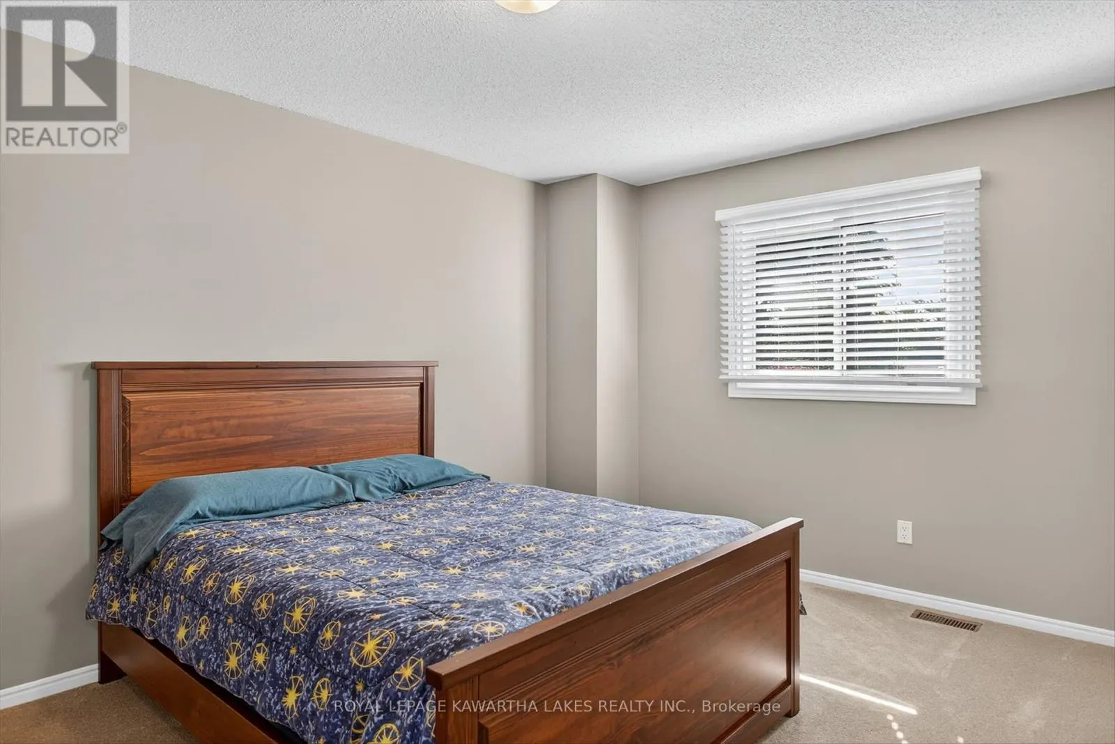 29 FLAVELLE CRESCENT