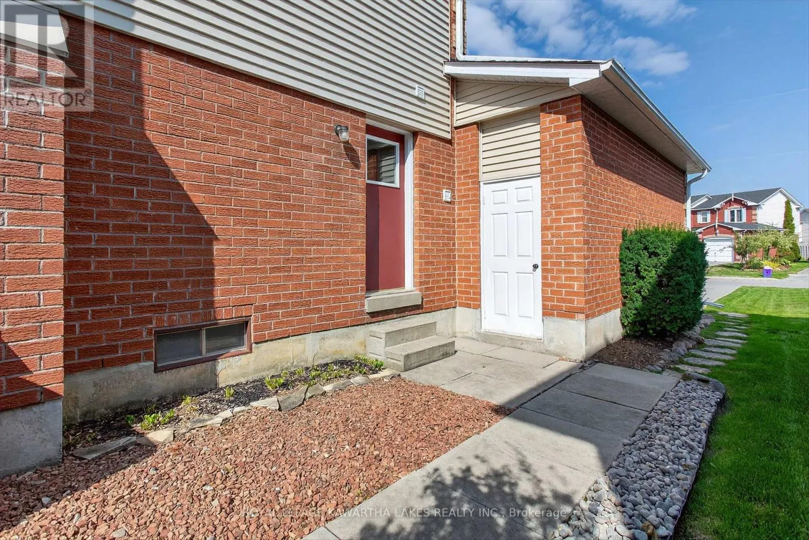 29 FLAVELLE CRESCENT