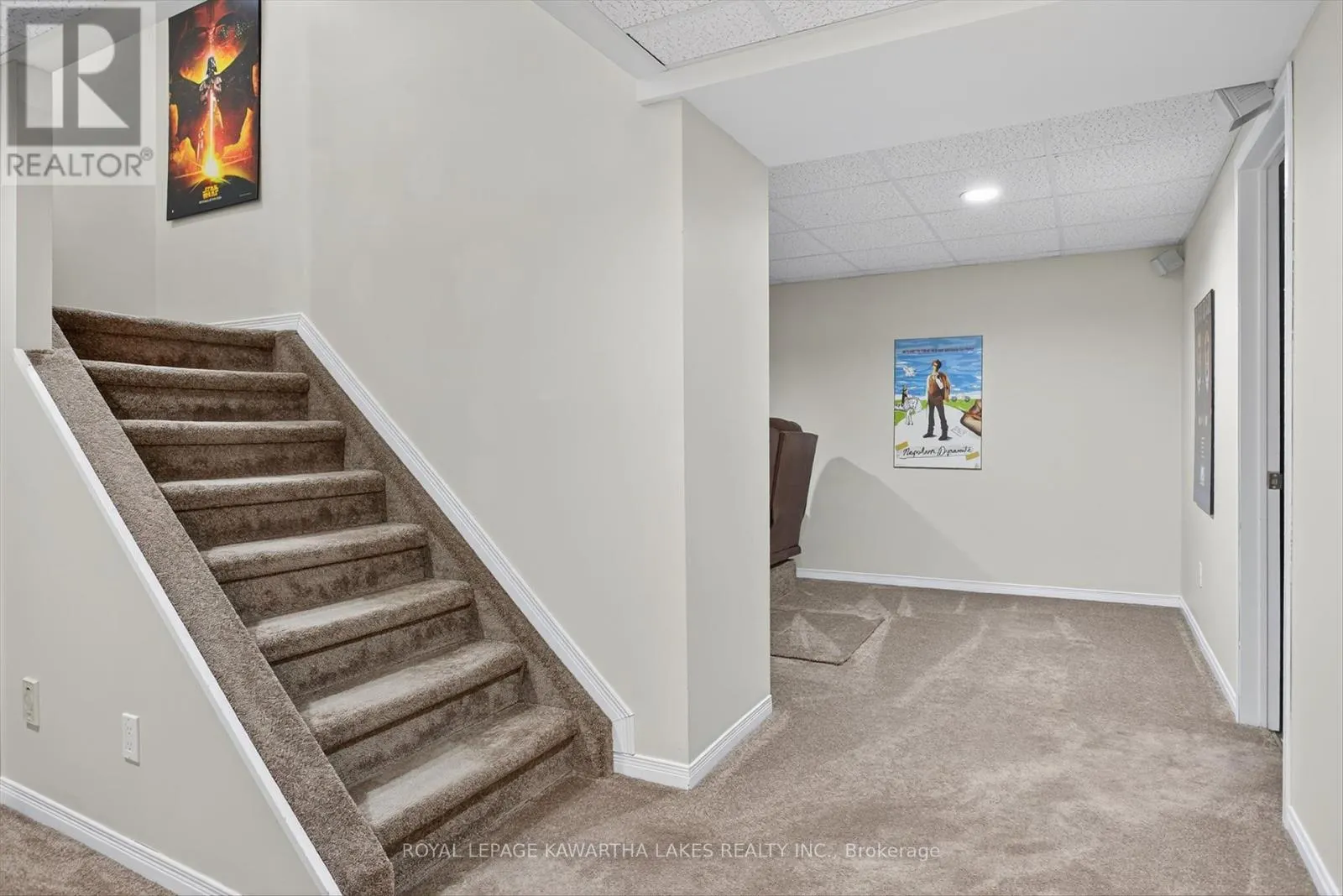 29 FLAVELLE CRESCENT