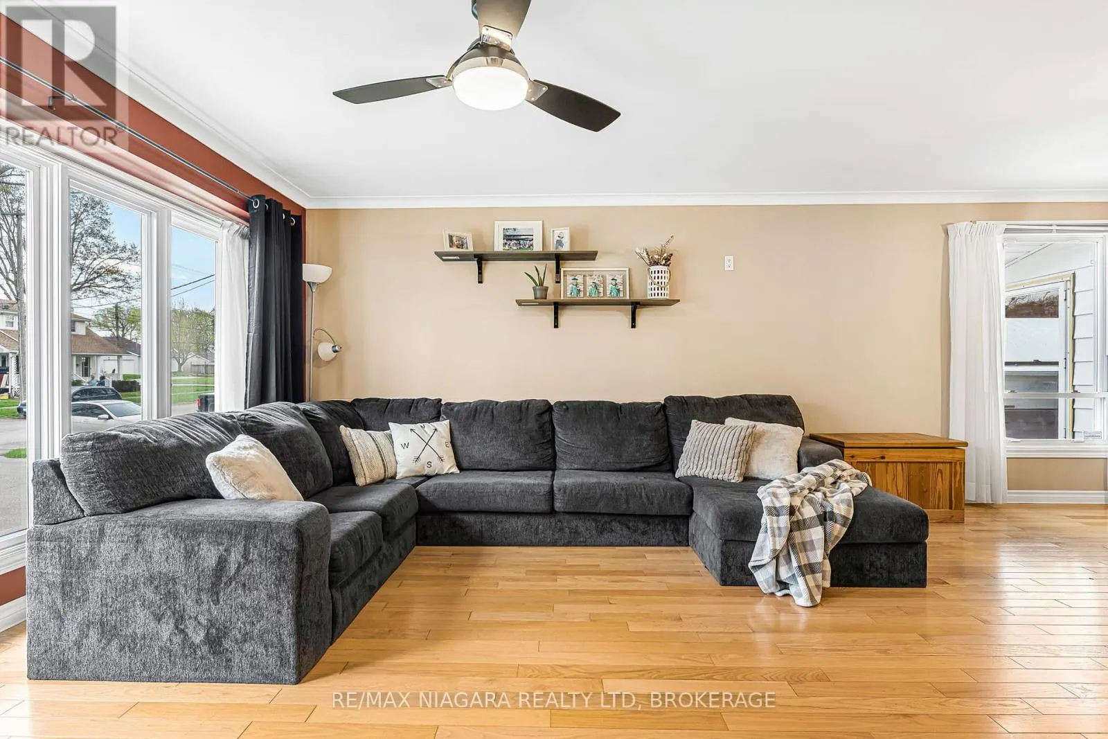 252 MELLANBY AVENUE