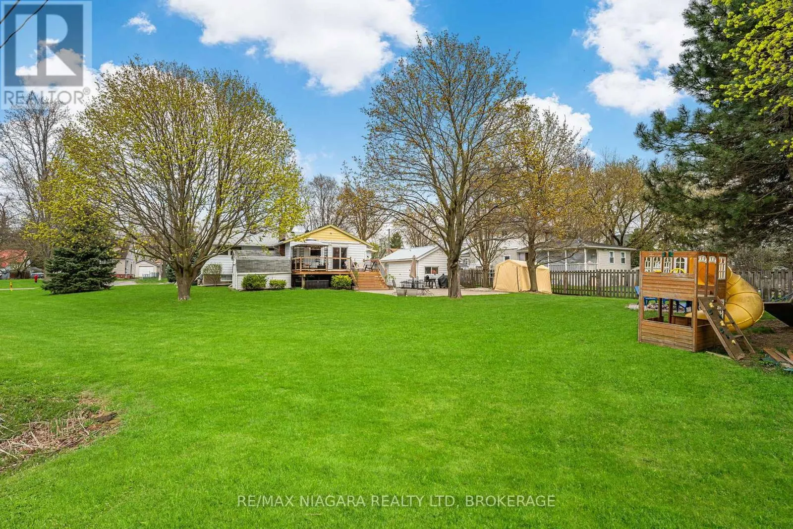 252 MELLANBY AVENUE