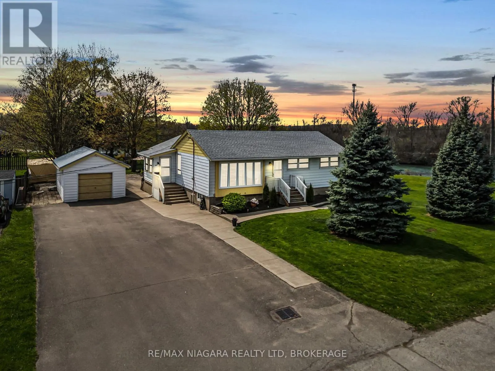 252 MELLANBY AVENUE
