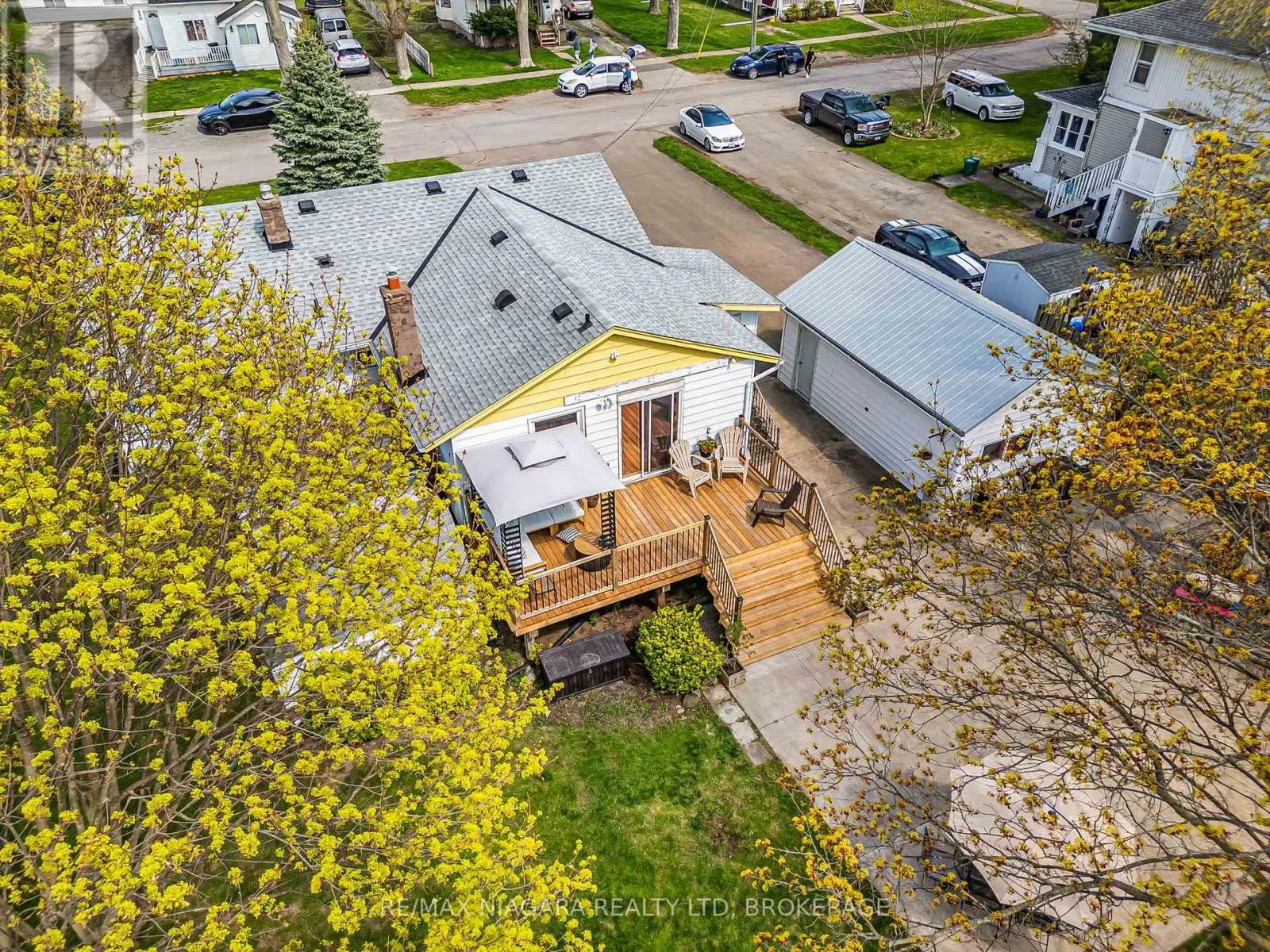 252 MELLANBY AVENUE