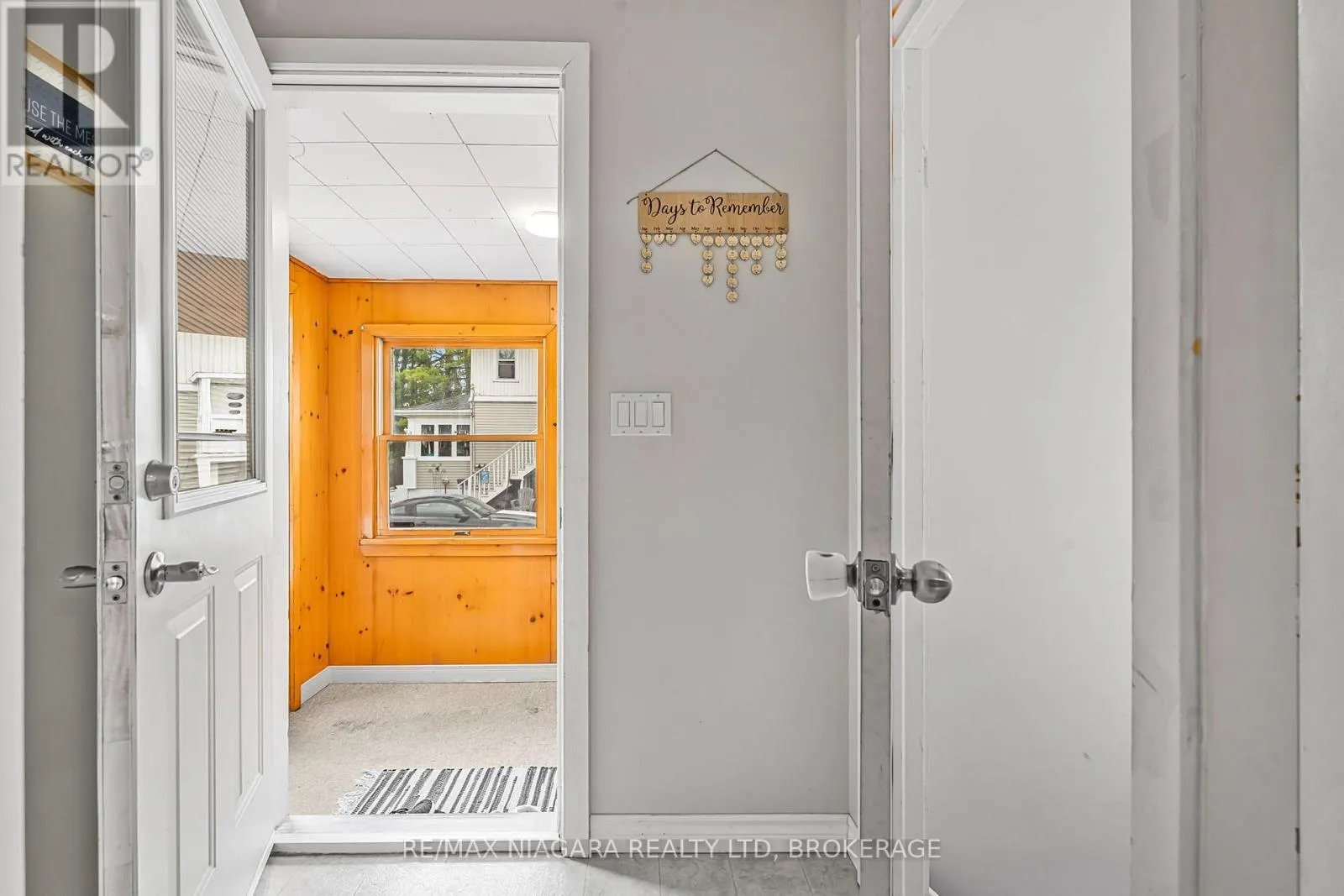 252 MELLANBY AVENUE