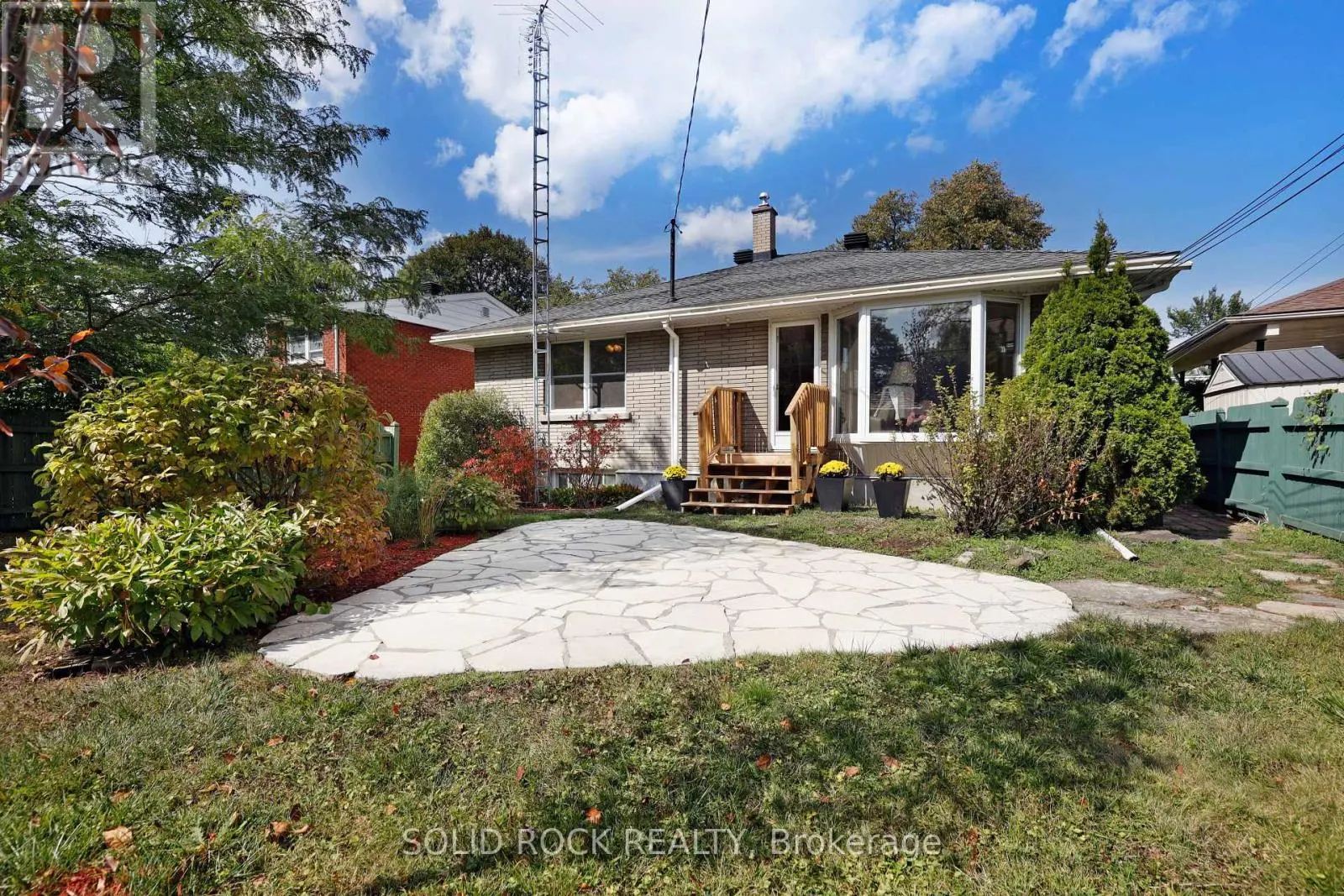 632 CHADBURN AVENUE