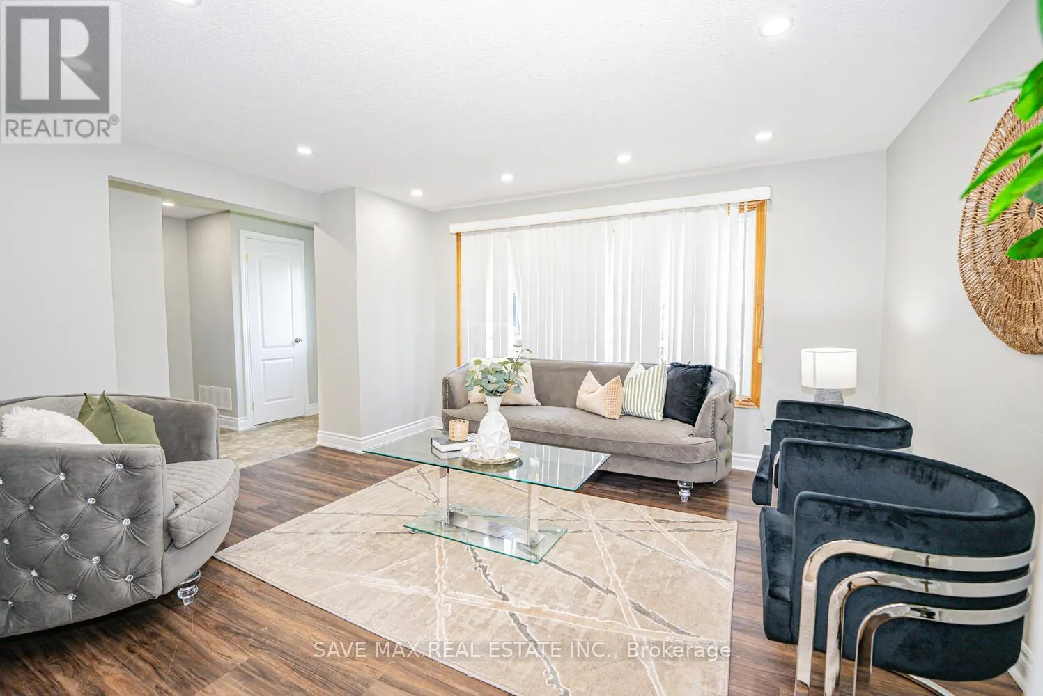 88 HARCOURT CRESCENT