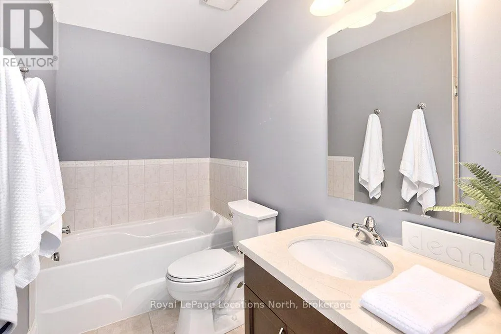 1 - 108 LANDRY LANE, #1