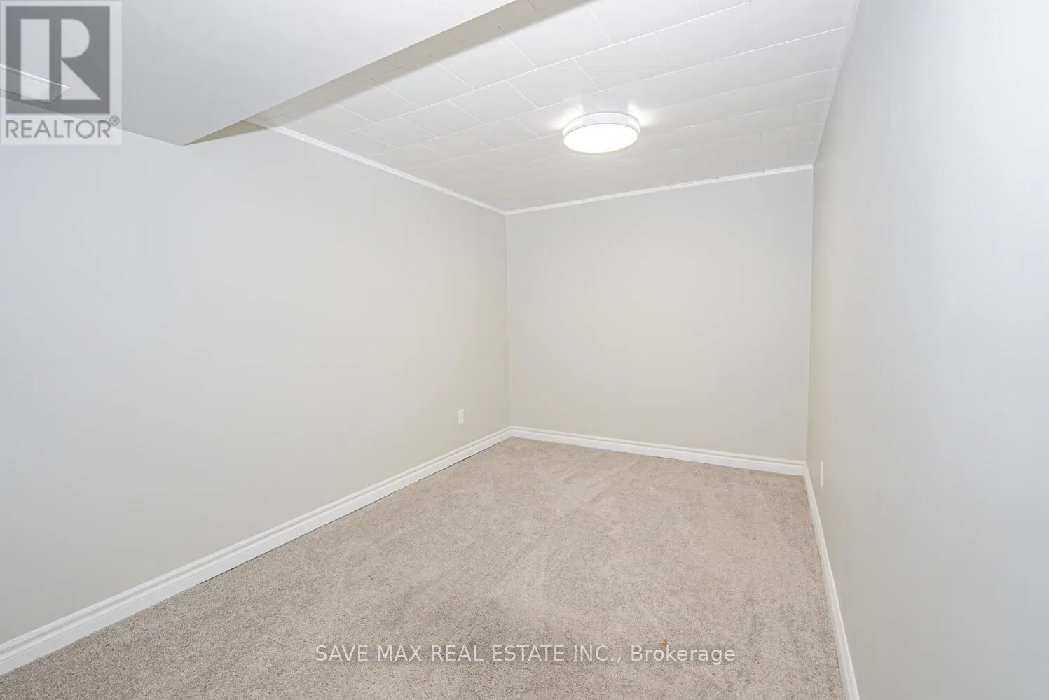 88 HARCOURT CRESCENT