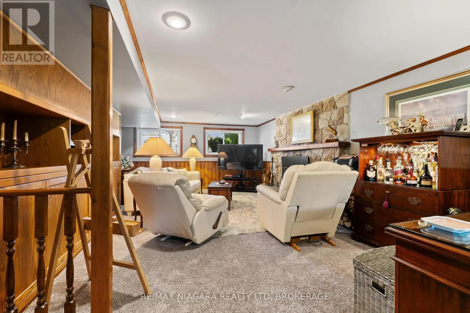16 CENTENNIAL DRIVE