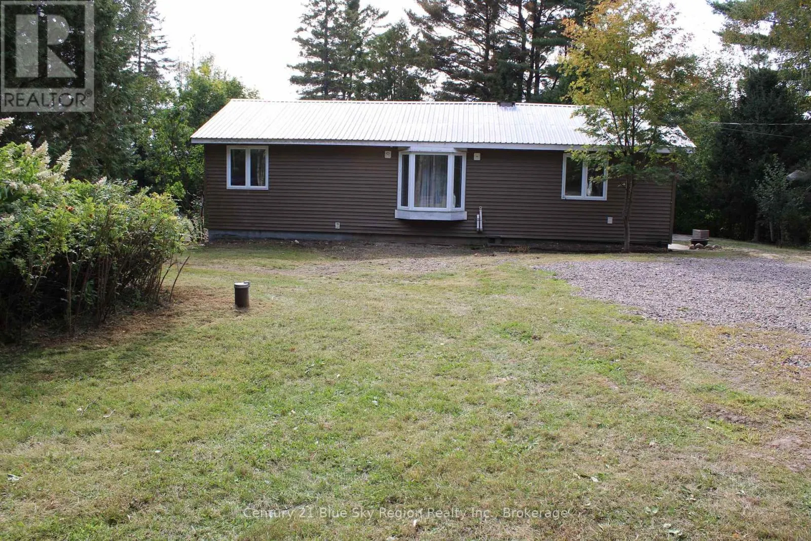 531 OAKWOOD ROAD