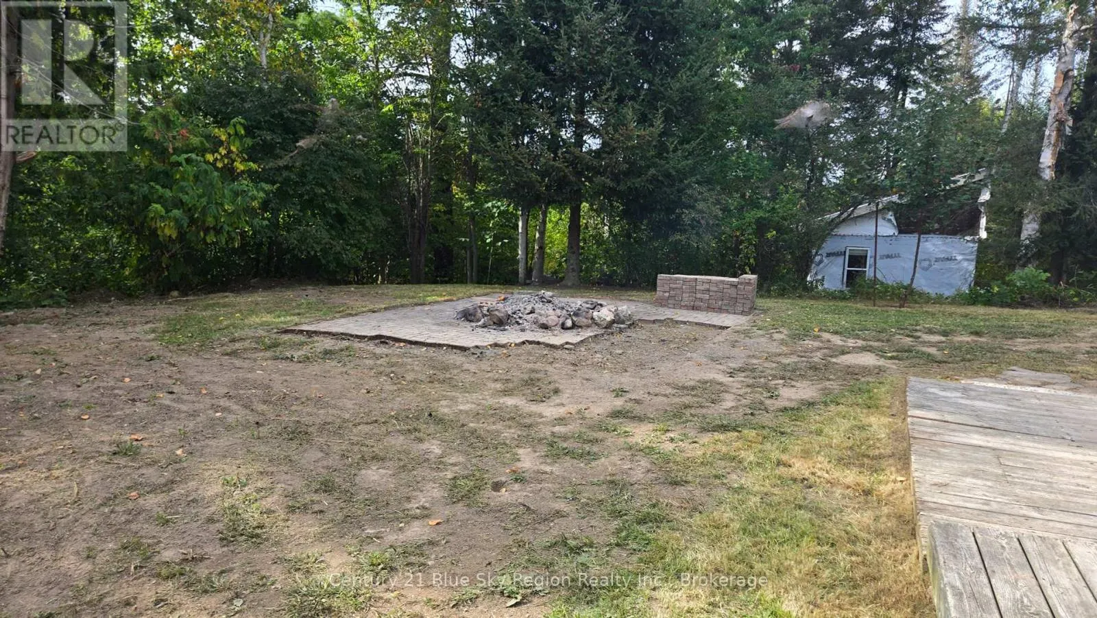531 OAKWOOD ROAD
