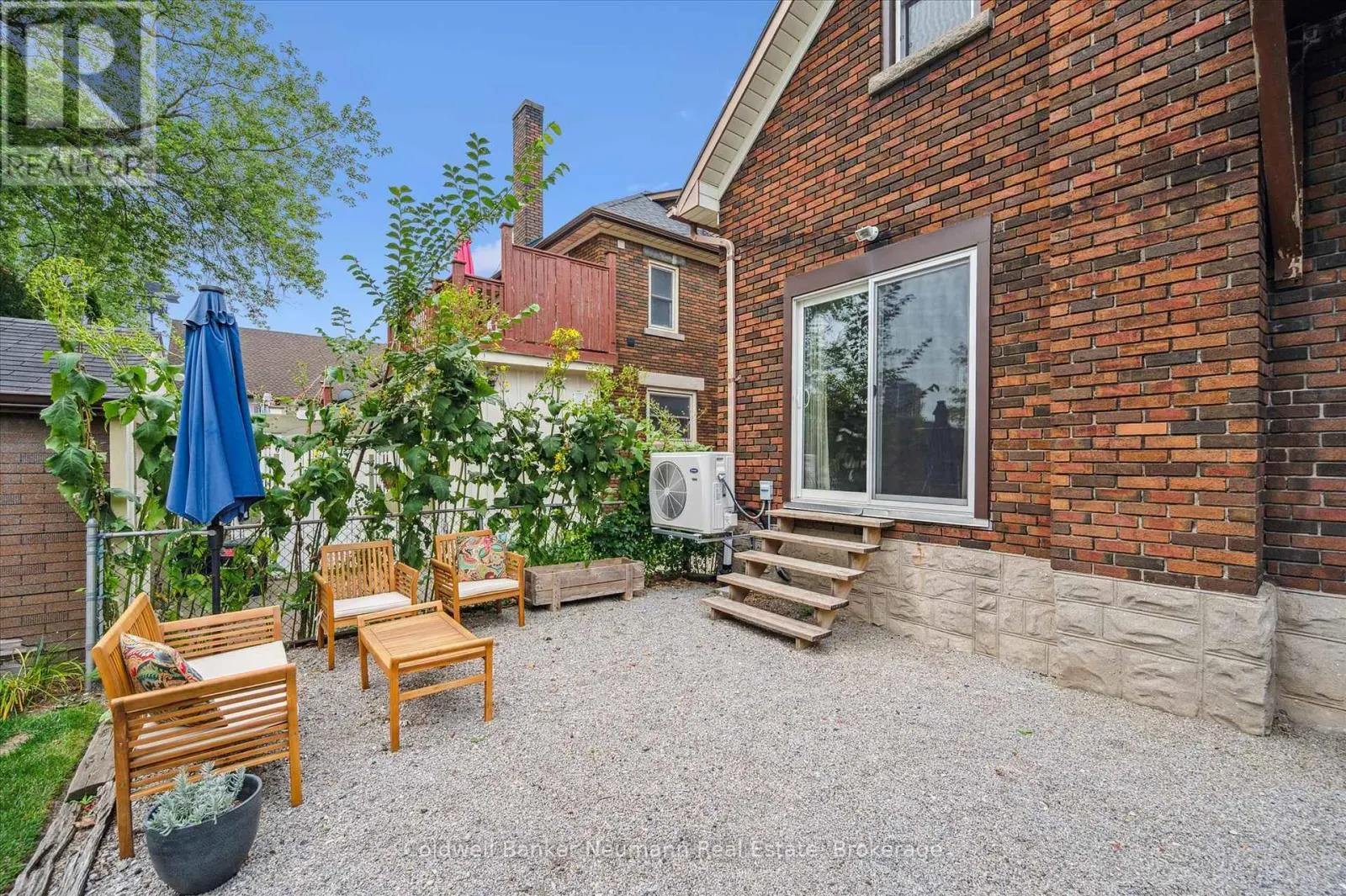 39 AGNES STREET