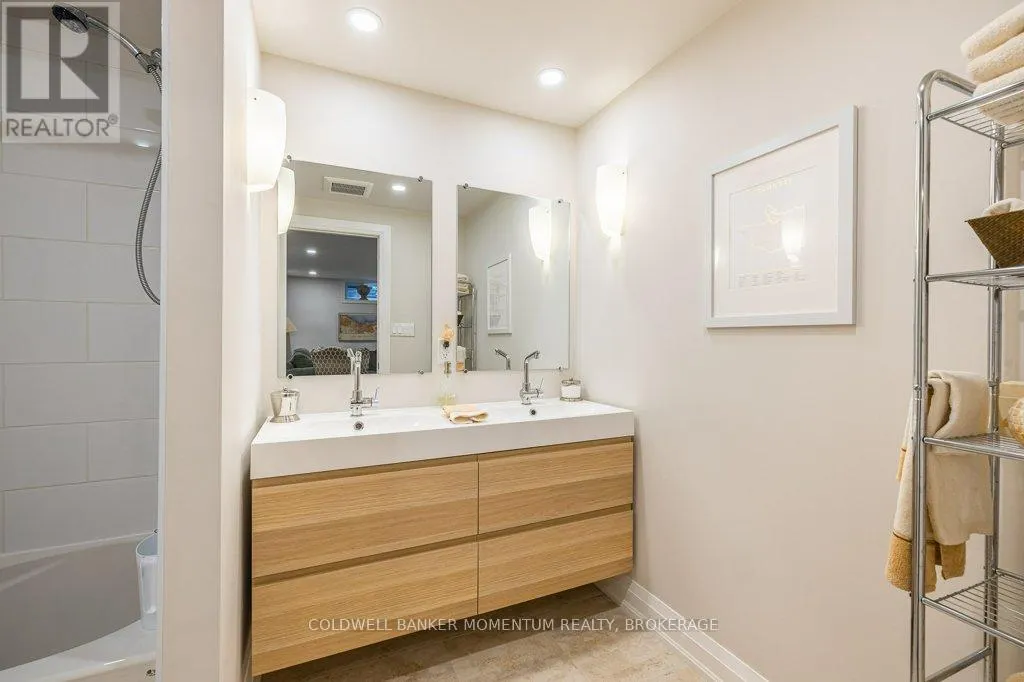 21 - 141 WELLAND VALE ROAD, #21