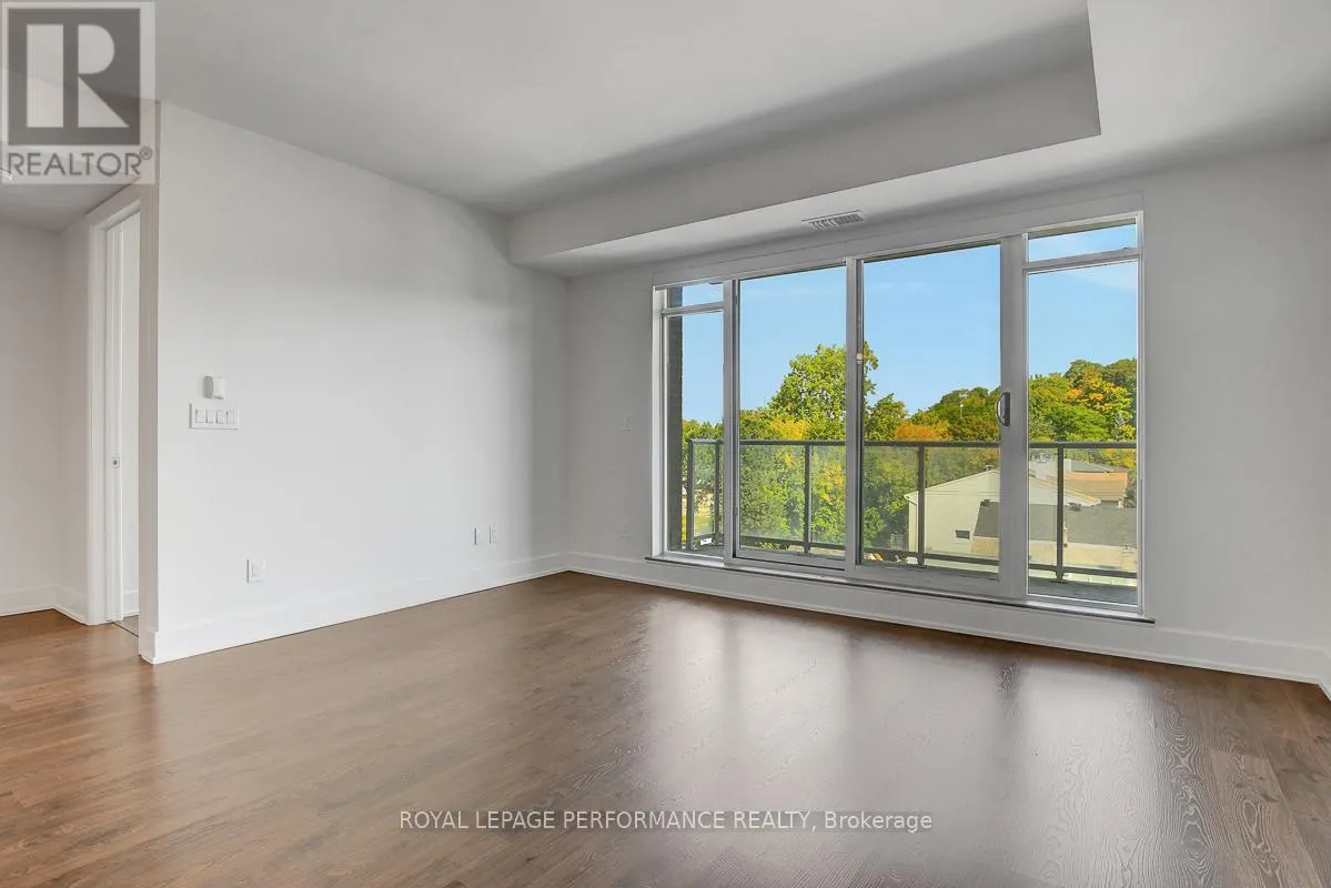 413 - 7 MARQUETTE AVENUE
