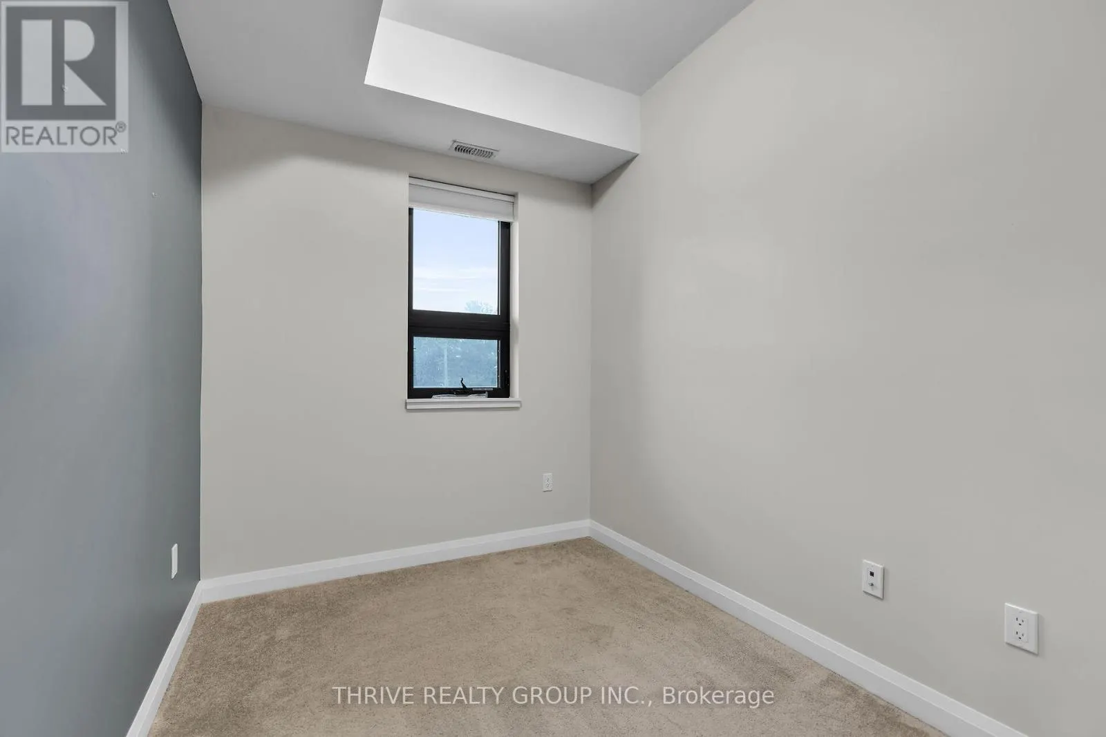 301 - 263 BUTLER STREET, #301